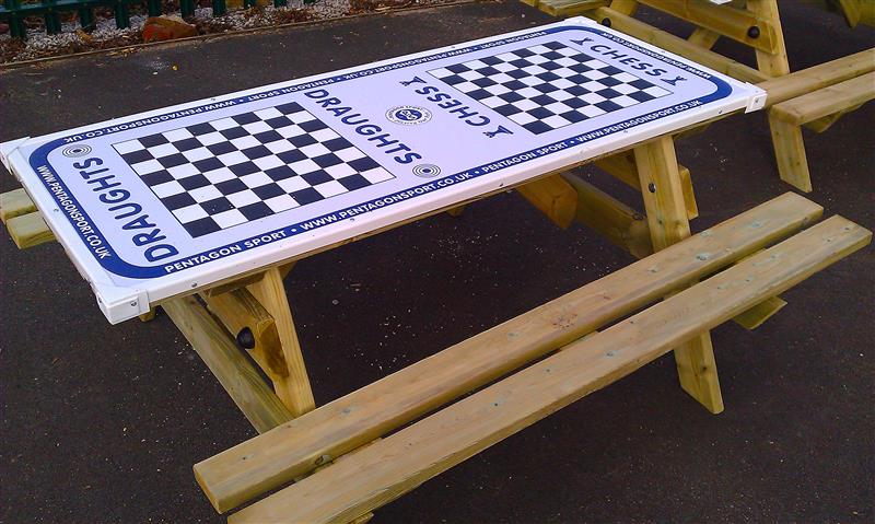 Technical render of a Picnic Table with Chess and Draughts Gametop